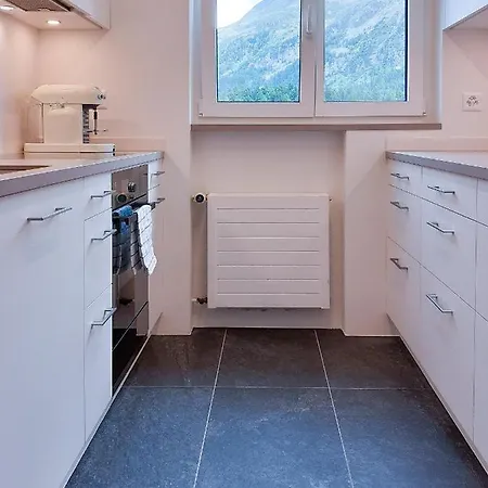 Lejlighed Renovierte Mit Pool, Sauna Und Parkplatz