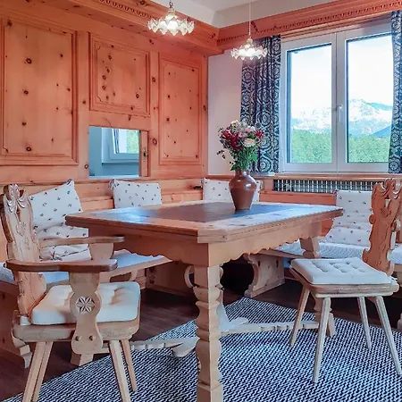 Renovierte Mit Pool, Sauna Und Parkplatz Lejlighed